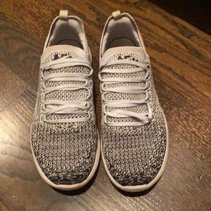 APL Sneakers tech loom breeze